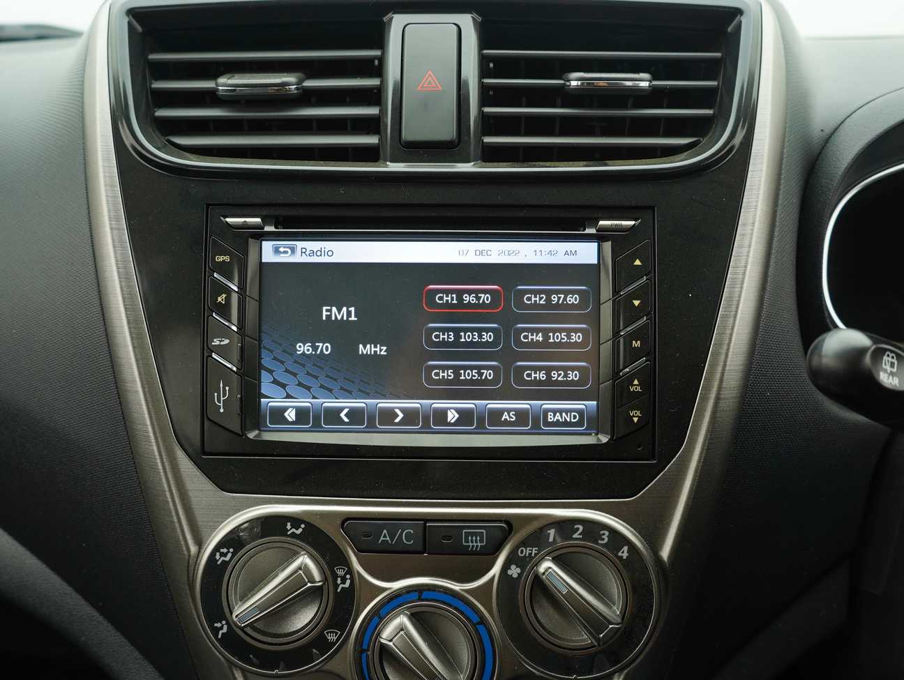 terpakai 2014 Perodua AXIA Advance 1.0