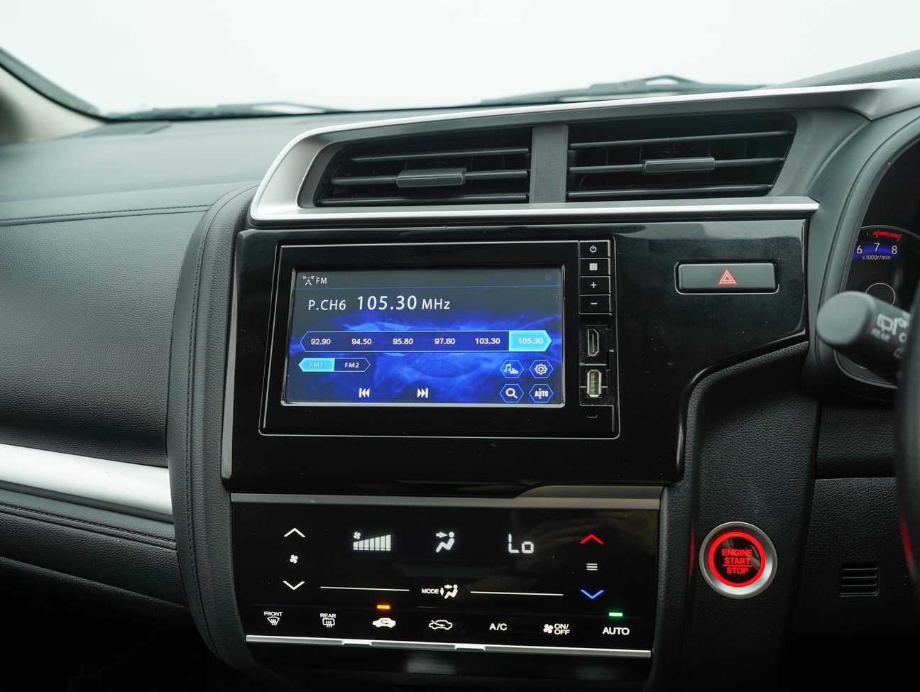 used 2018 Honda JAZZ V 1.5