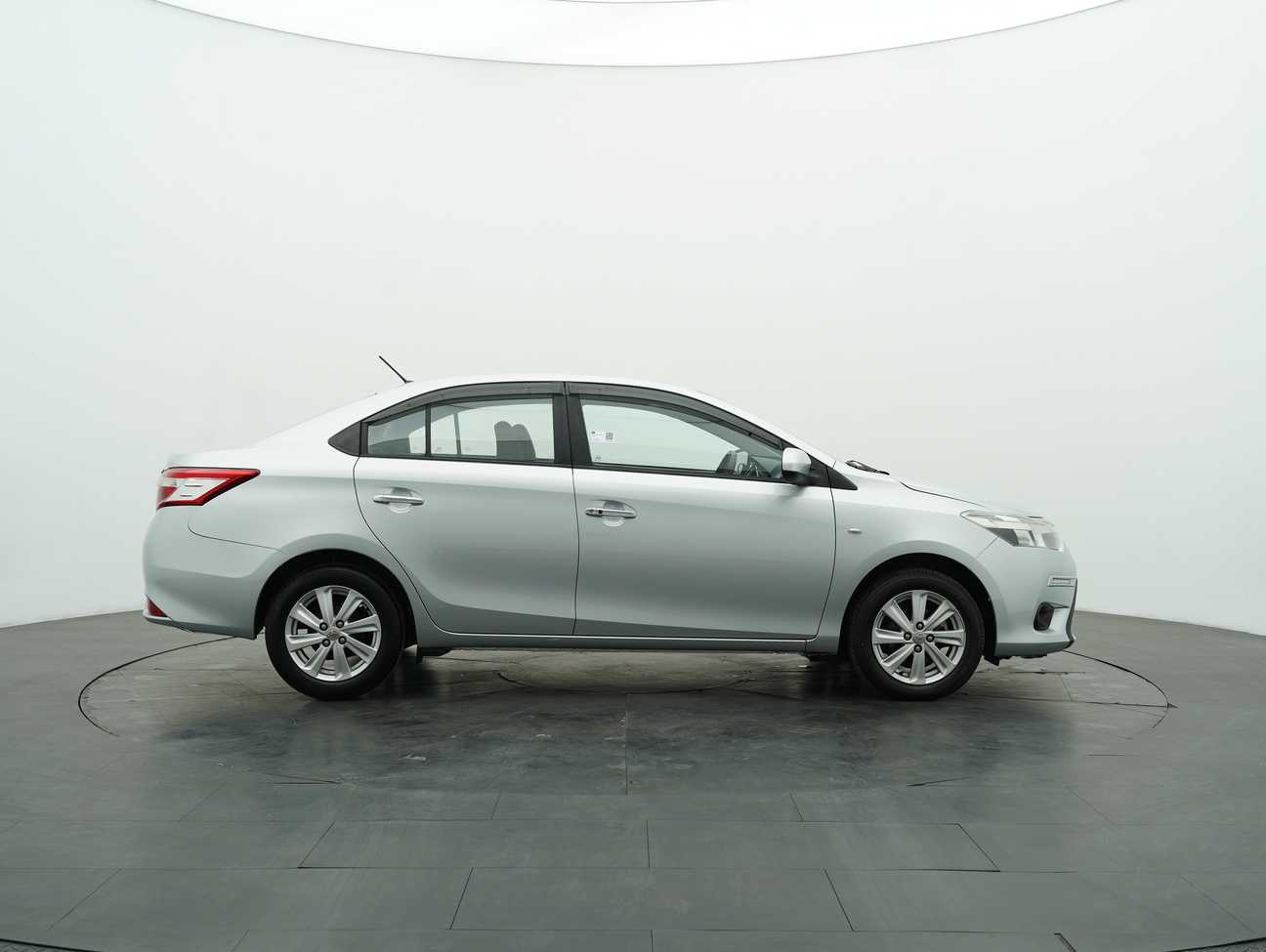 used 2016 Toyota Vios J 1.5