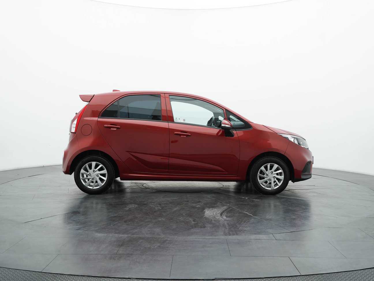 used 2019 Proton Iriz Standard 1.3