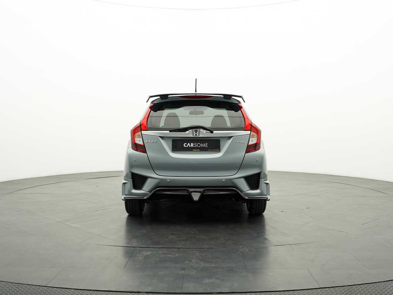 used 2015 Honda Jazz E 1.5