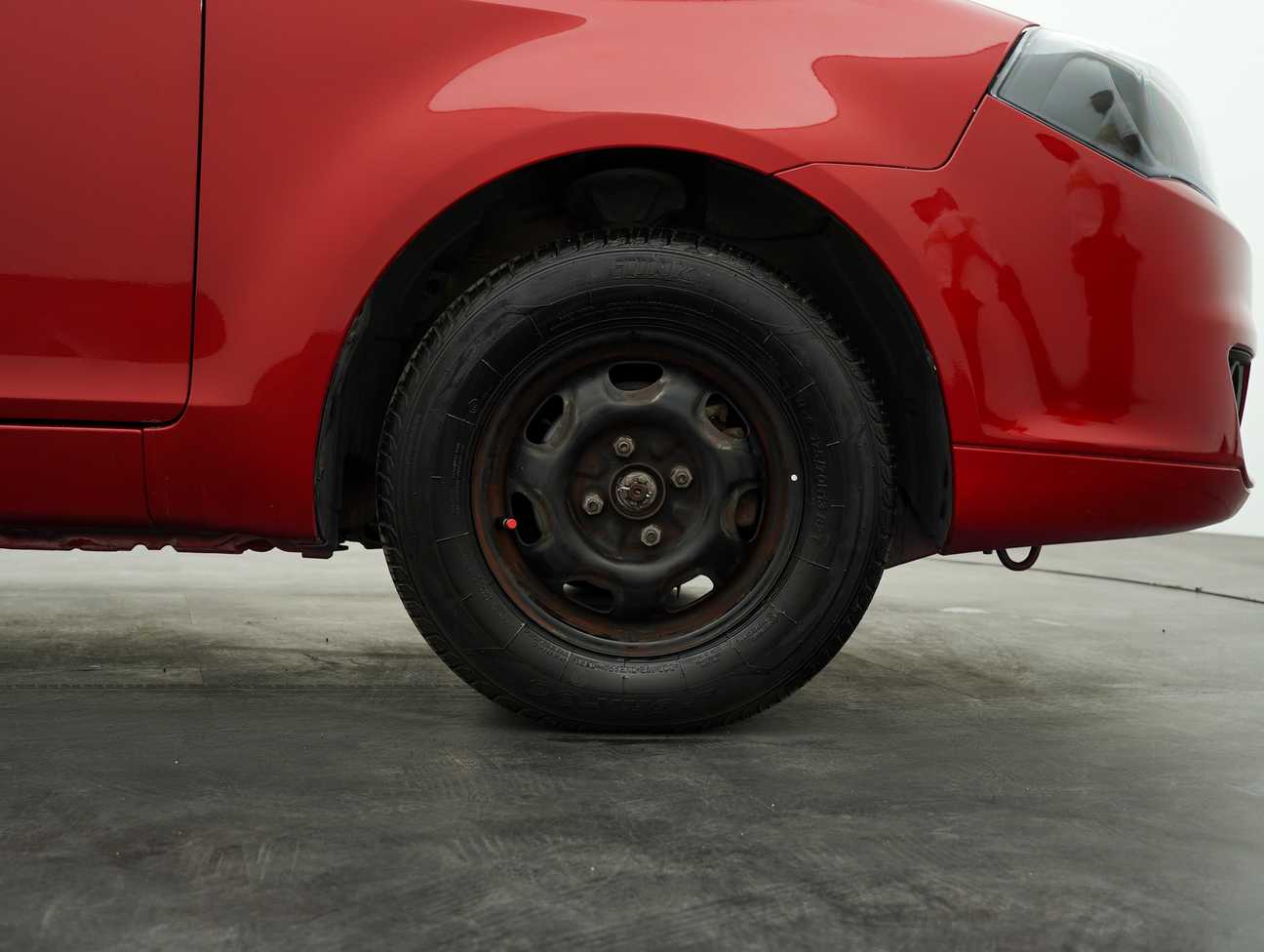 used 2013 Proton Saga FLX Standard 1.3