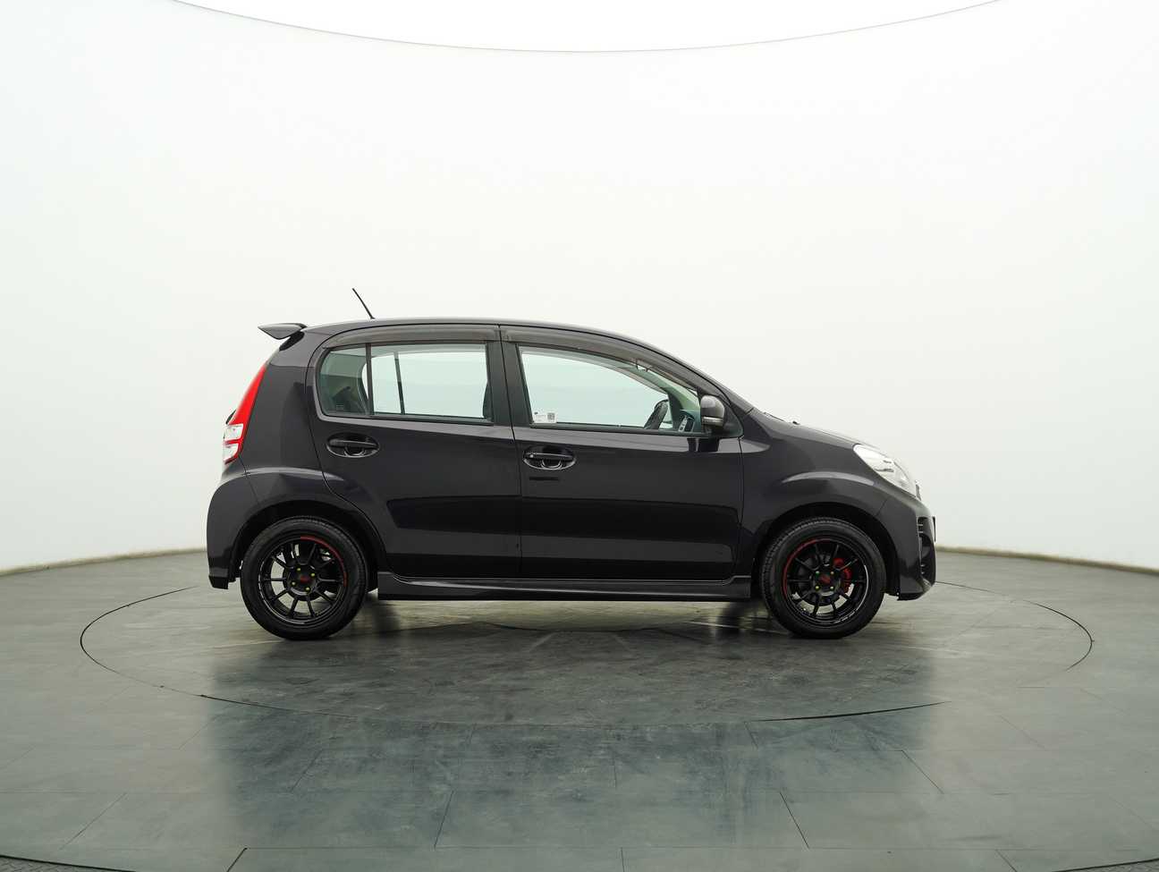 terpakai 2013 Perodua Myvi EZi 1.3