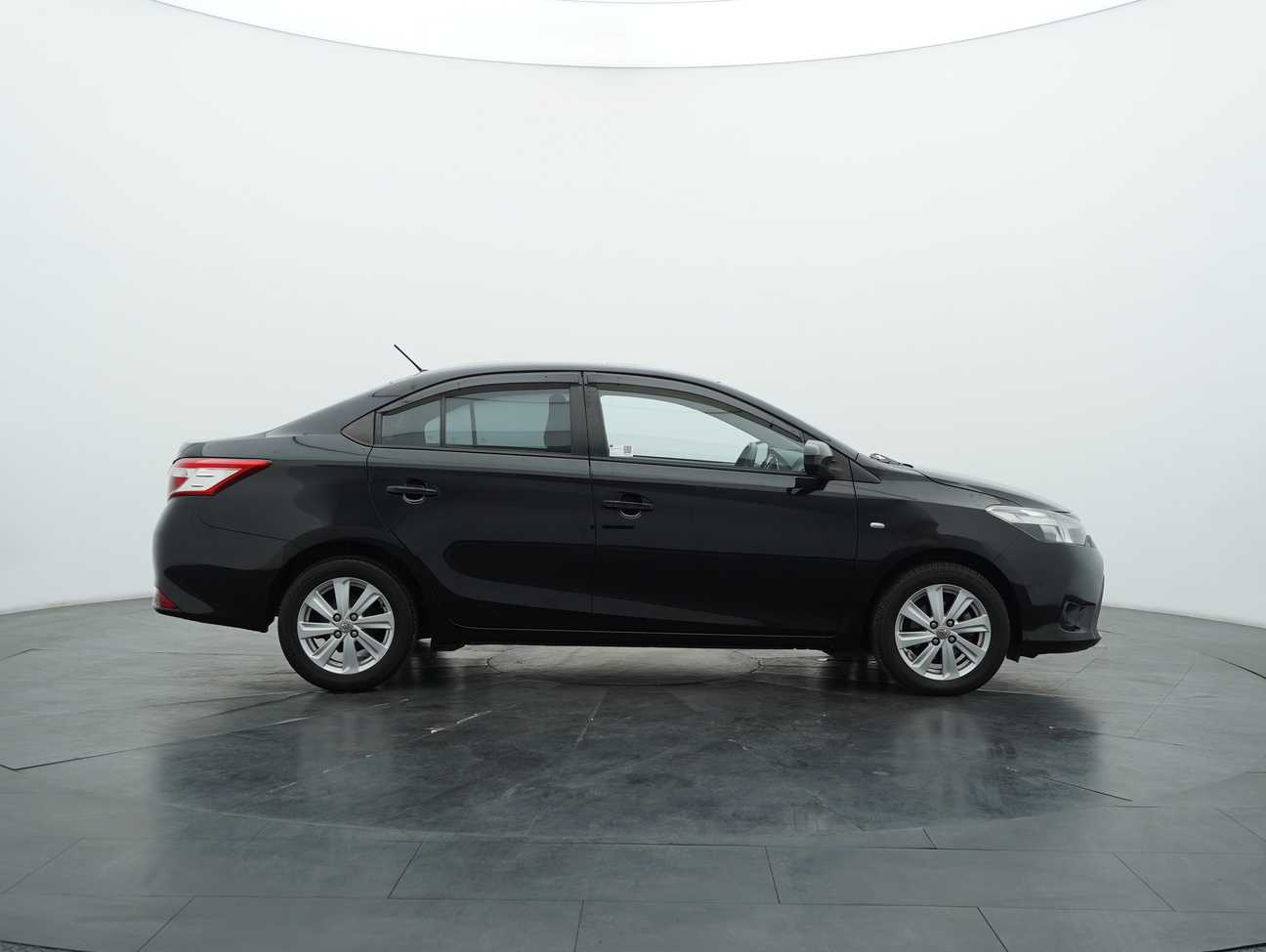 used 2014 Toyota Vios J 1.5