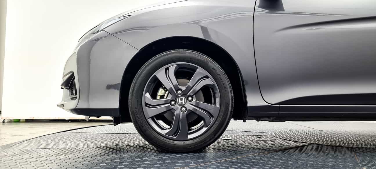 used 2016 Honda CITY V 1.5