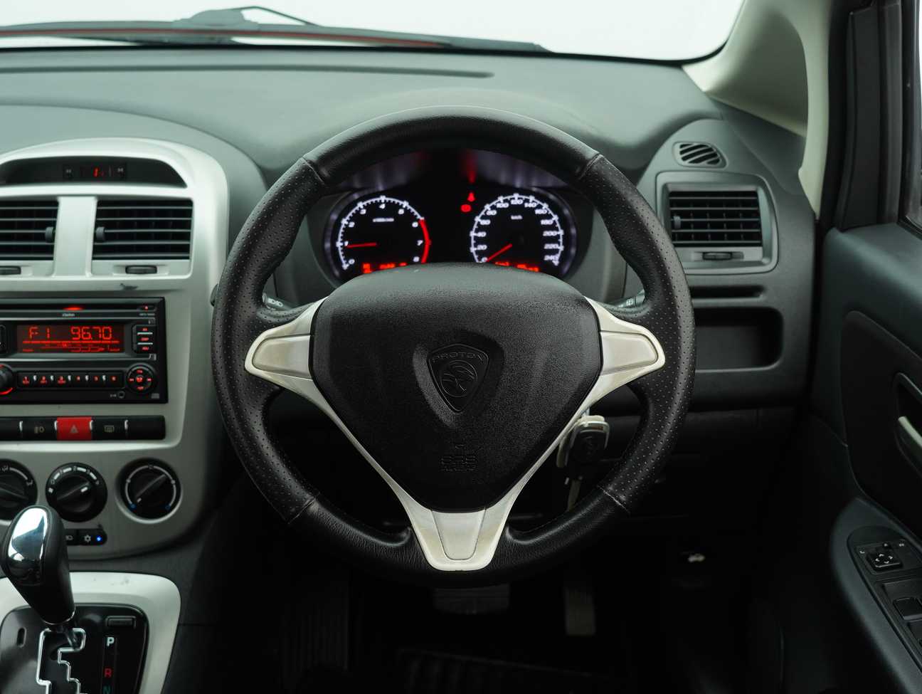 used 2015 Proton Exora Executive 1.6