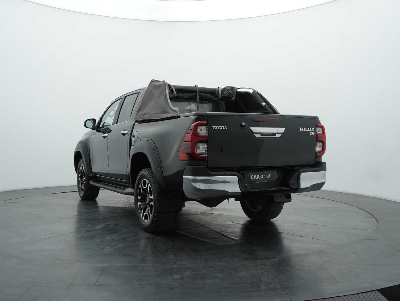 terpakai 2021 Toyota Hilux V Dual Cab 2.4