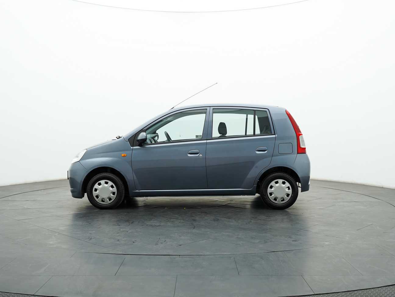 terpakai 2014 Perodua Viva EZ 1.0