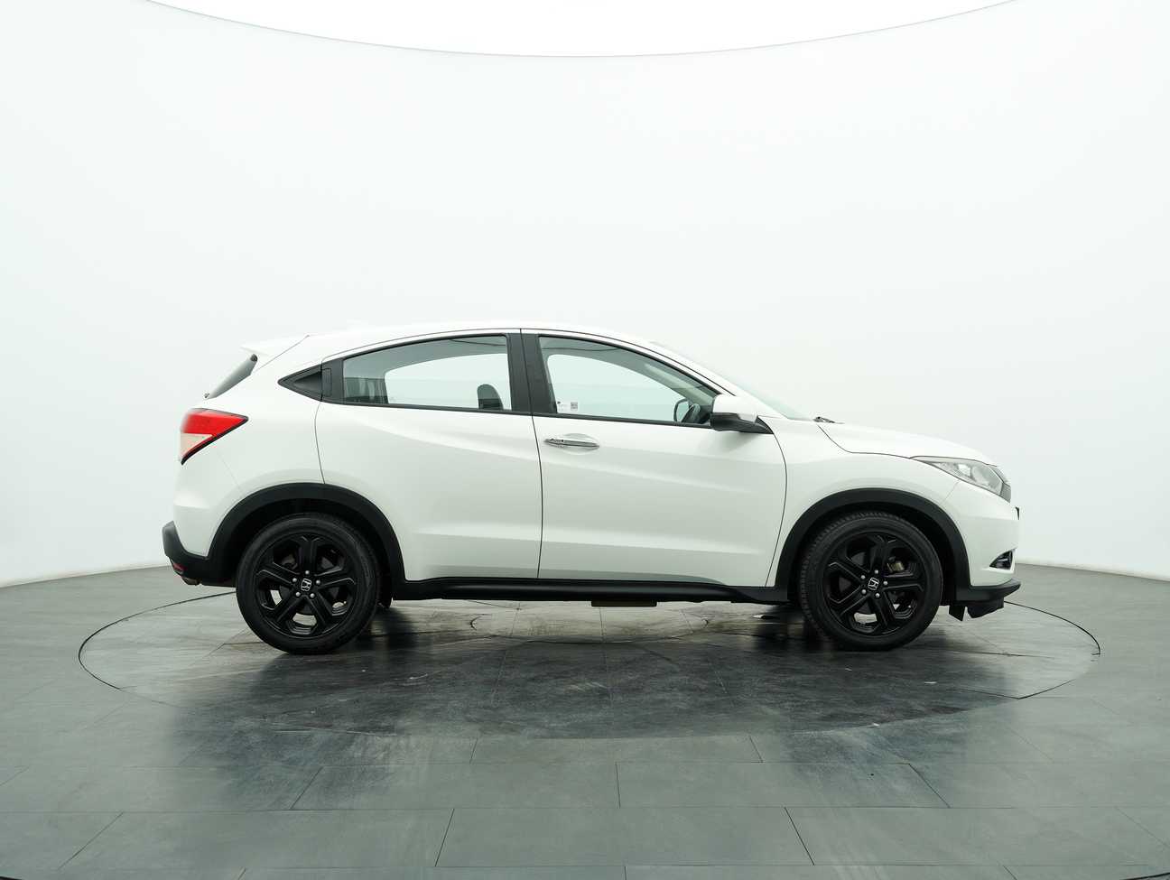 used 2016 Honda HR-V V 1.8