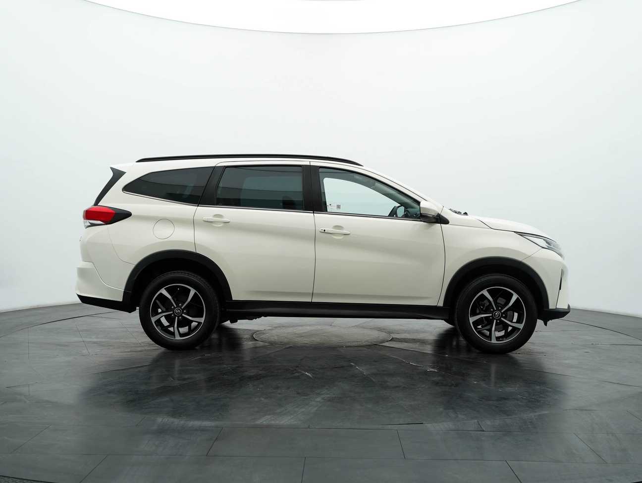 terpakai 2020 Perodua Aruz AV 1.5