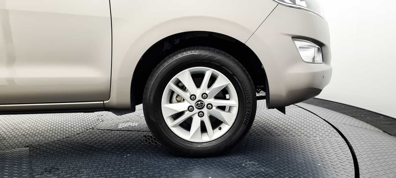 used 2018 Toyota INNOVA G 2.0