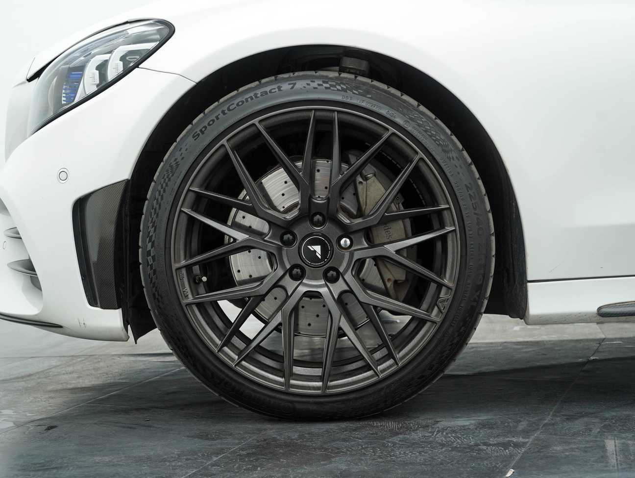 terpakai 2018 Mercedes-Benz C300 Avantgarde AMG Line 2.0