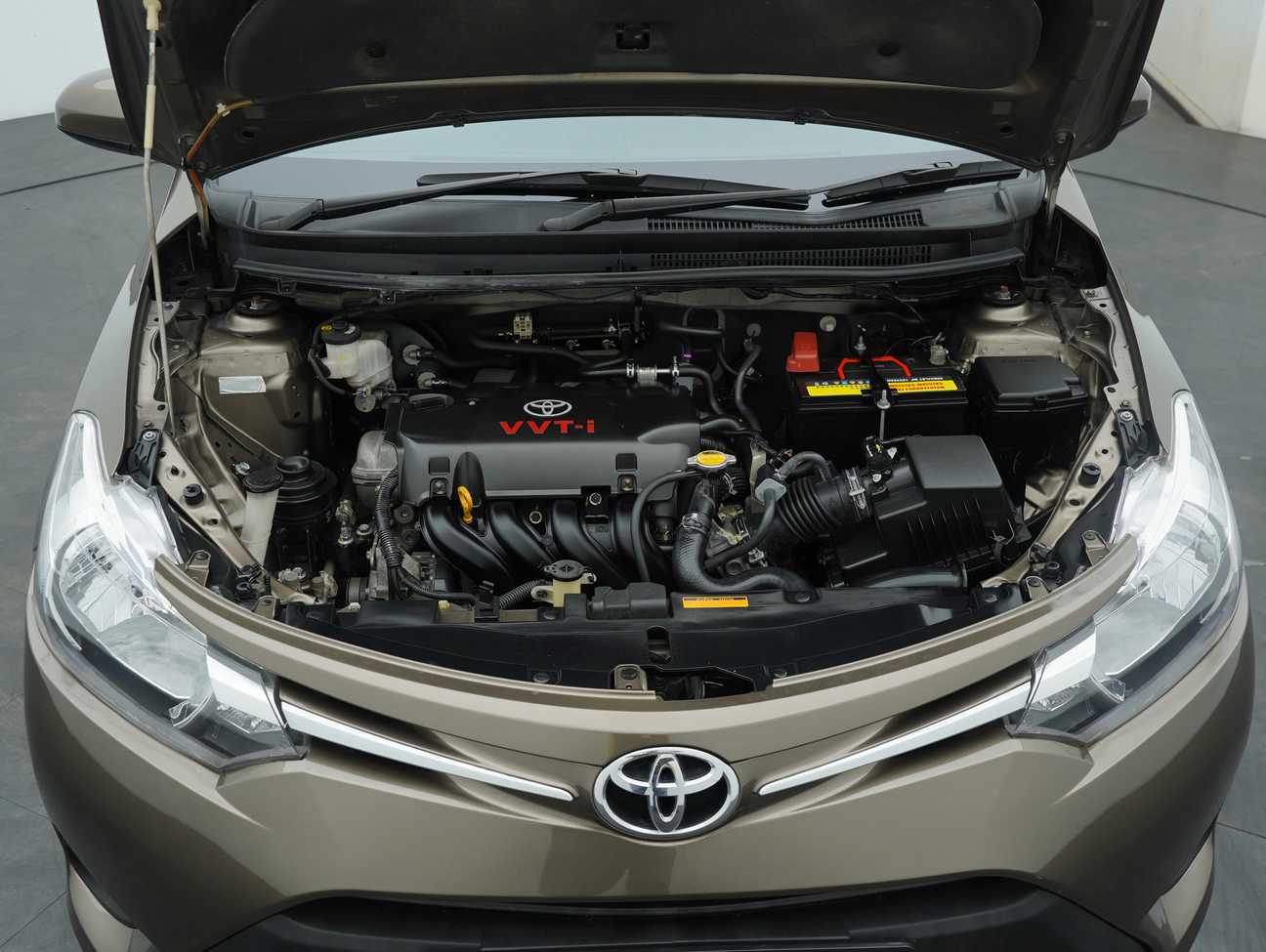 terpakai 2015 Toyota Vios J 1.5