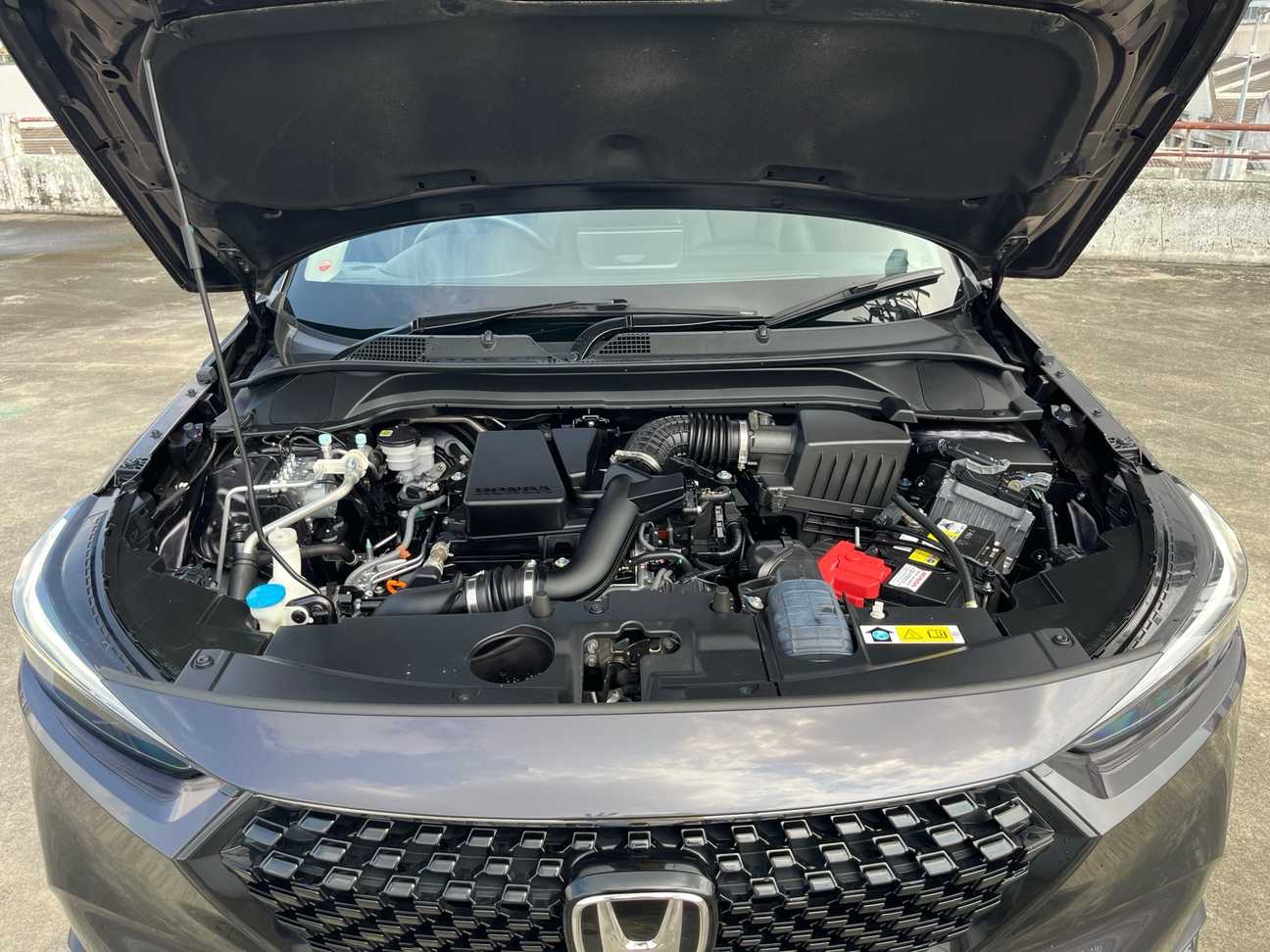 used 2024 Honda HR-V V 1.5