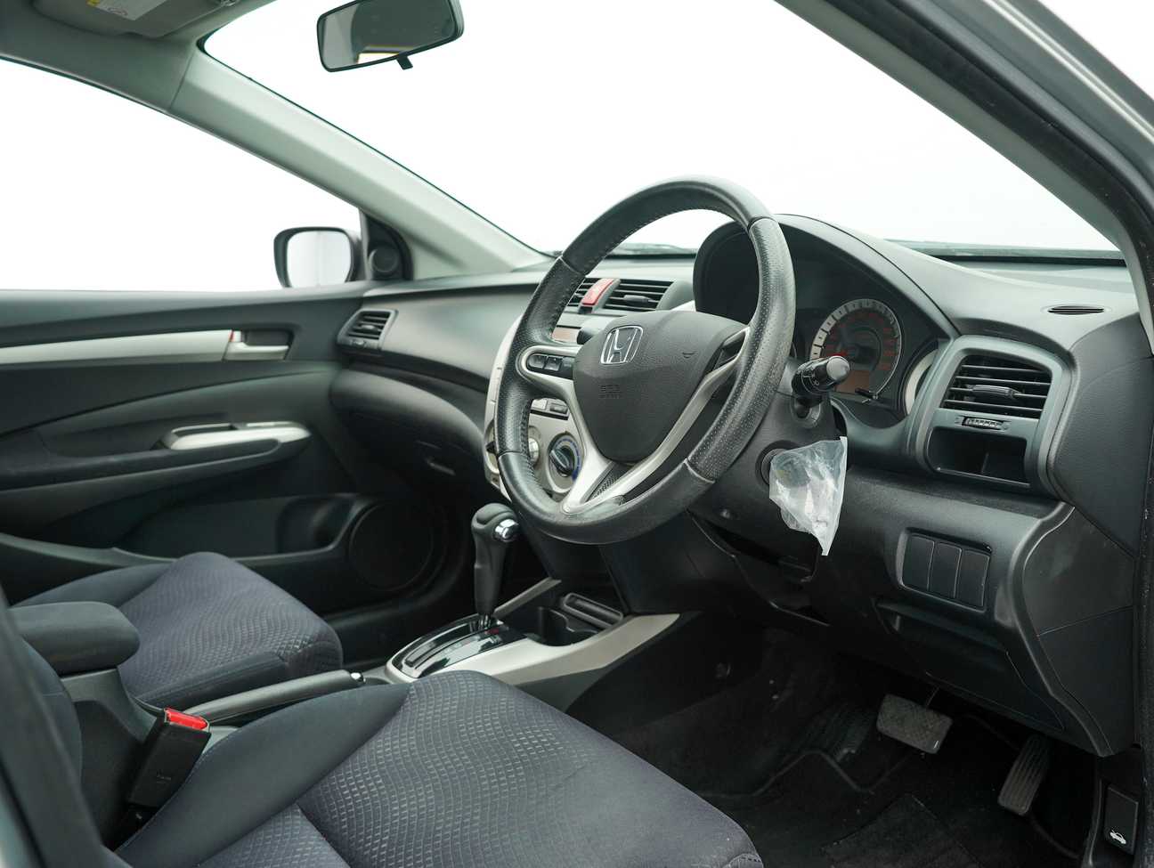 used 2011 Honda City E 1.5