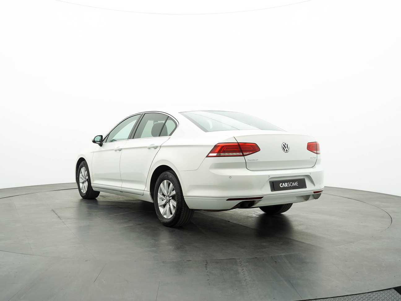 used 2017 Volkswagen Passat TSI Trendline 1.8