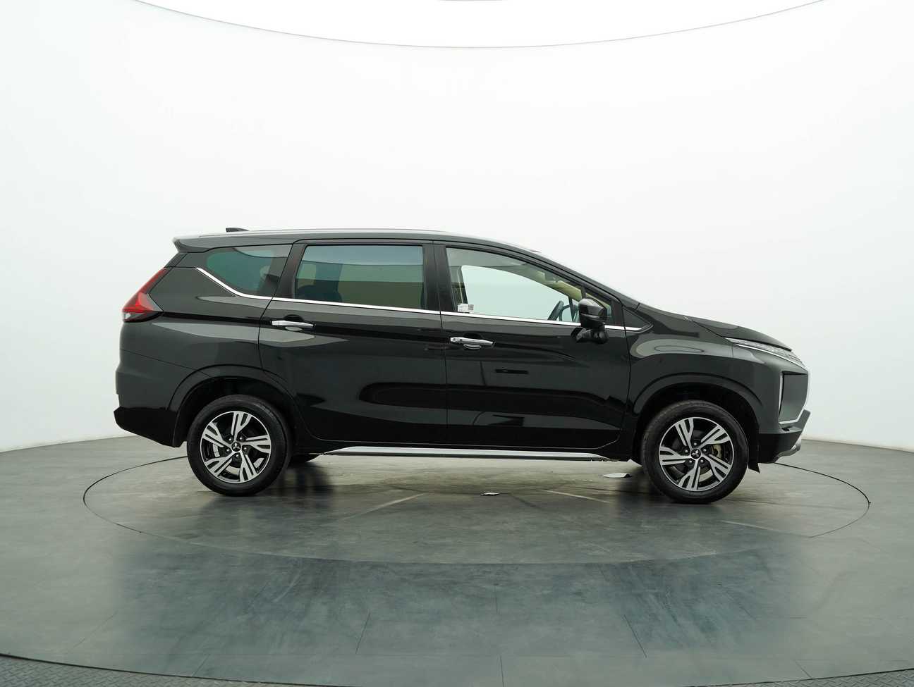 used 2022 Mitsubishi Xpander  1.5