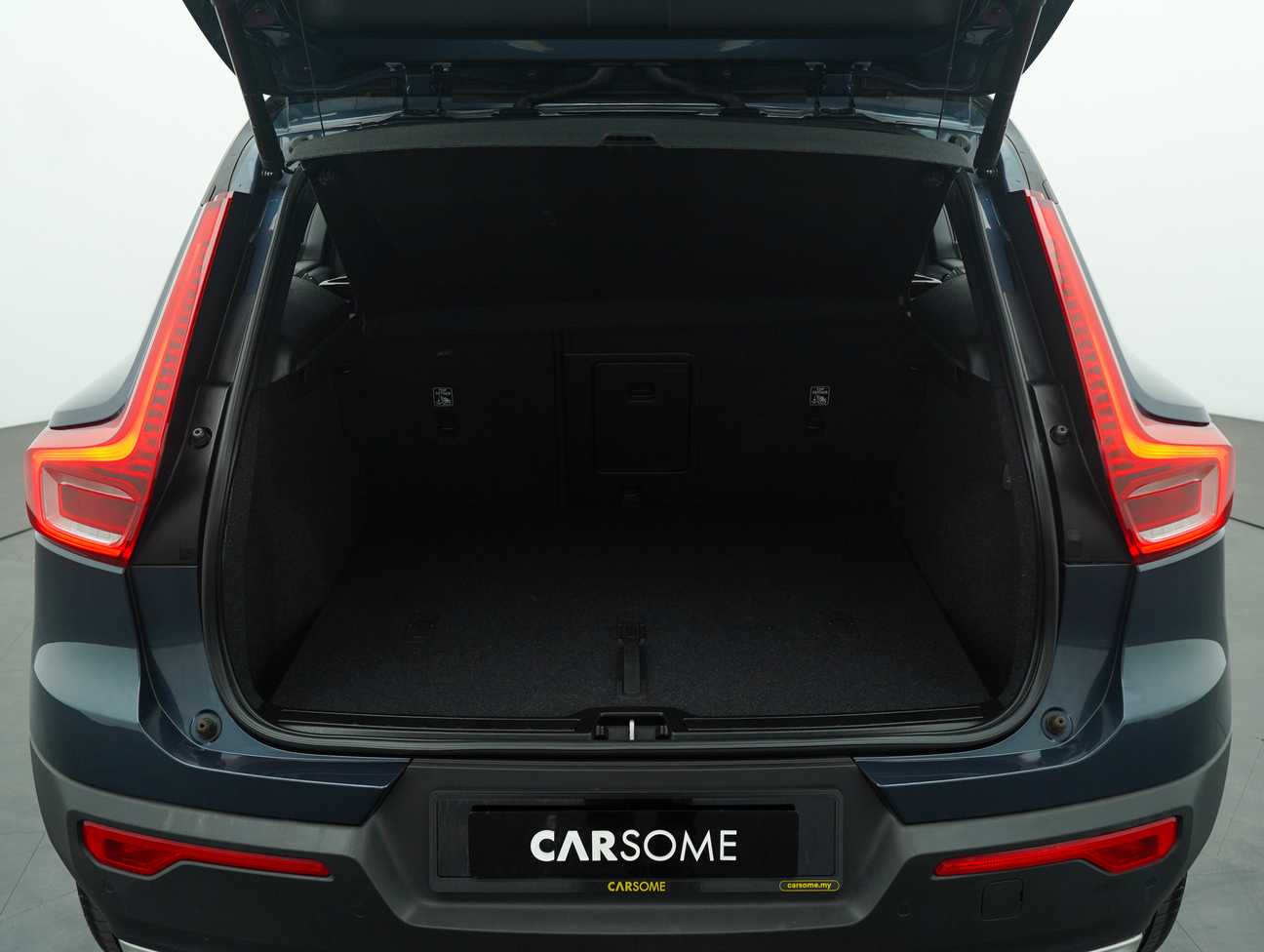 terpakai 2022 Volvo XC40 T5 2.0