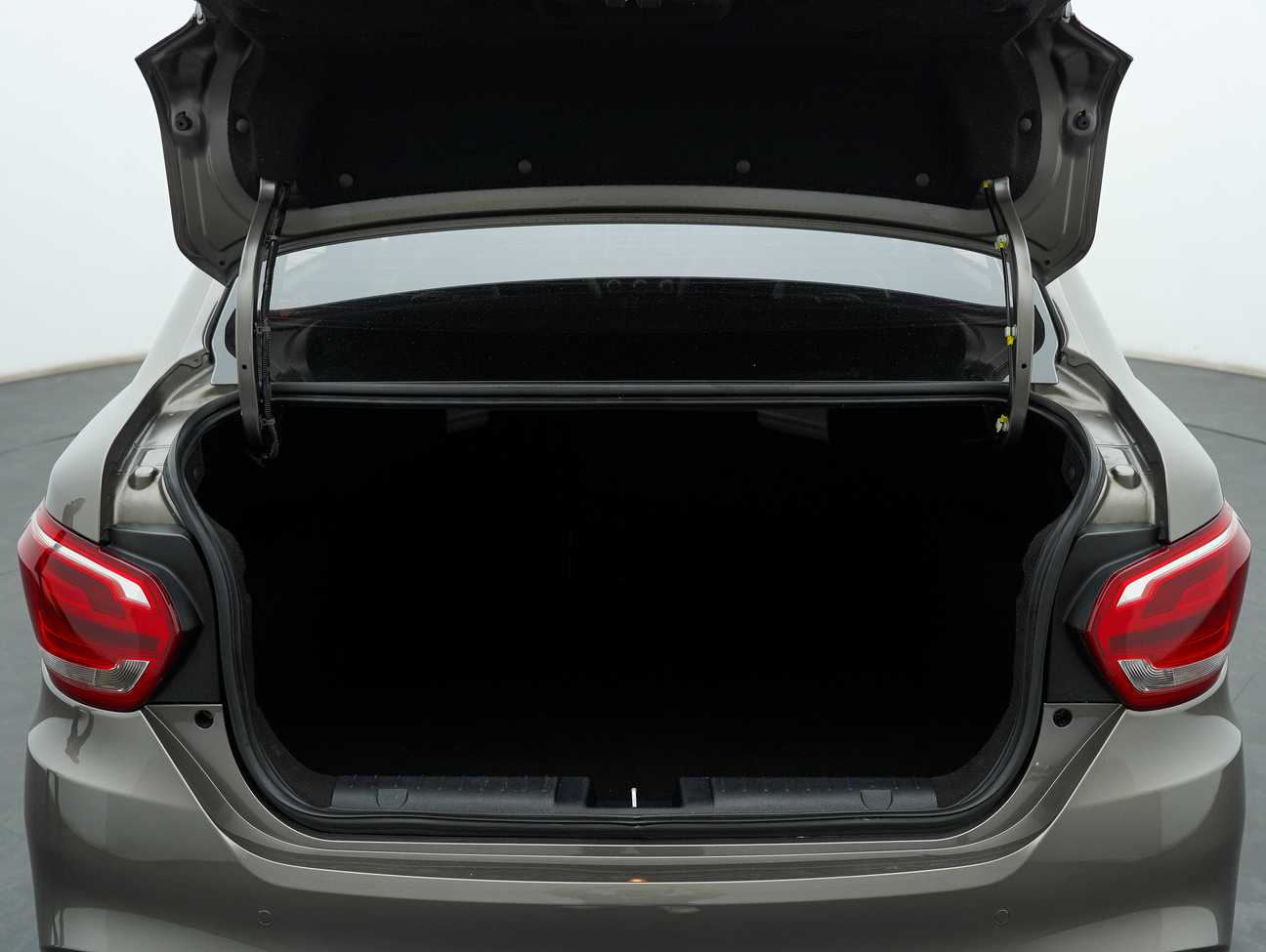 terpakai 2019 Proton Persona Executive 1.6