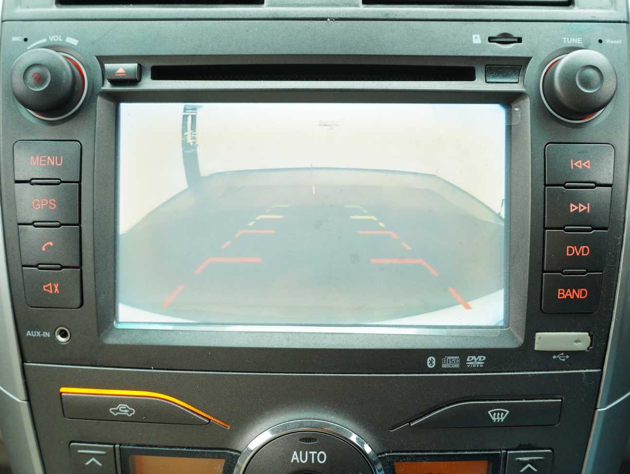 used 2013 Toyota Corolla Altis E 1.8