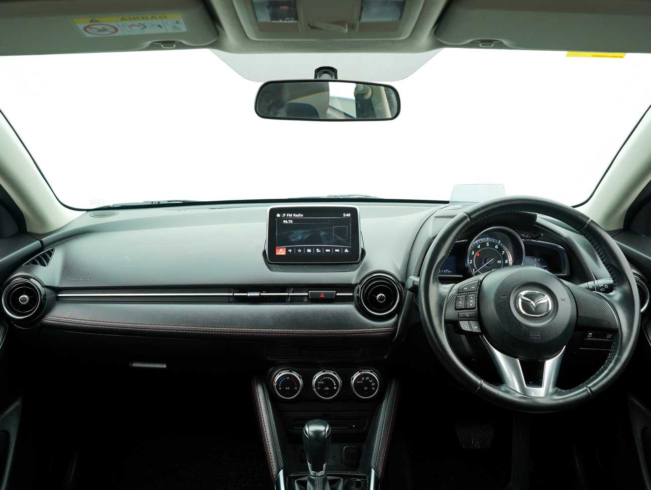 terpakai 2017 Mazda 2 SKYACTIV-G 1.5