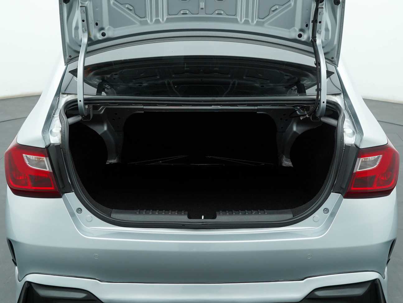 terpakai 2020 Proton Saga Premium 1.3