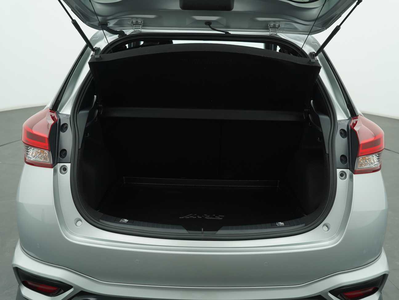 terpakai 2025 Toyota Yaris G 1.5