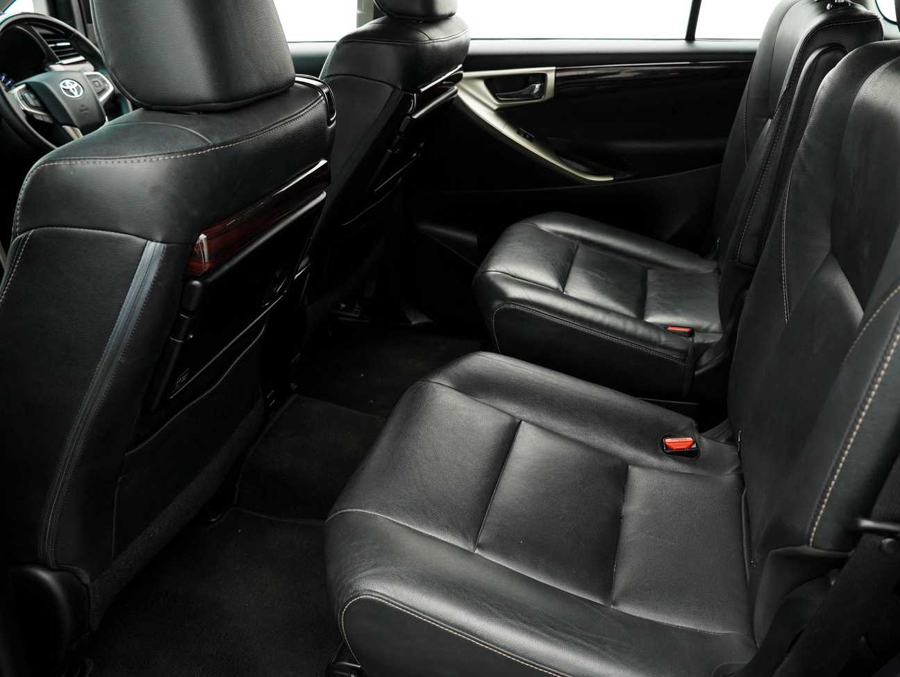 used 2018 Toyota Innova X 2.0