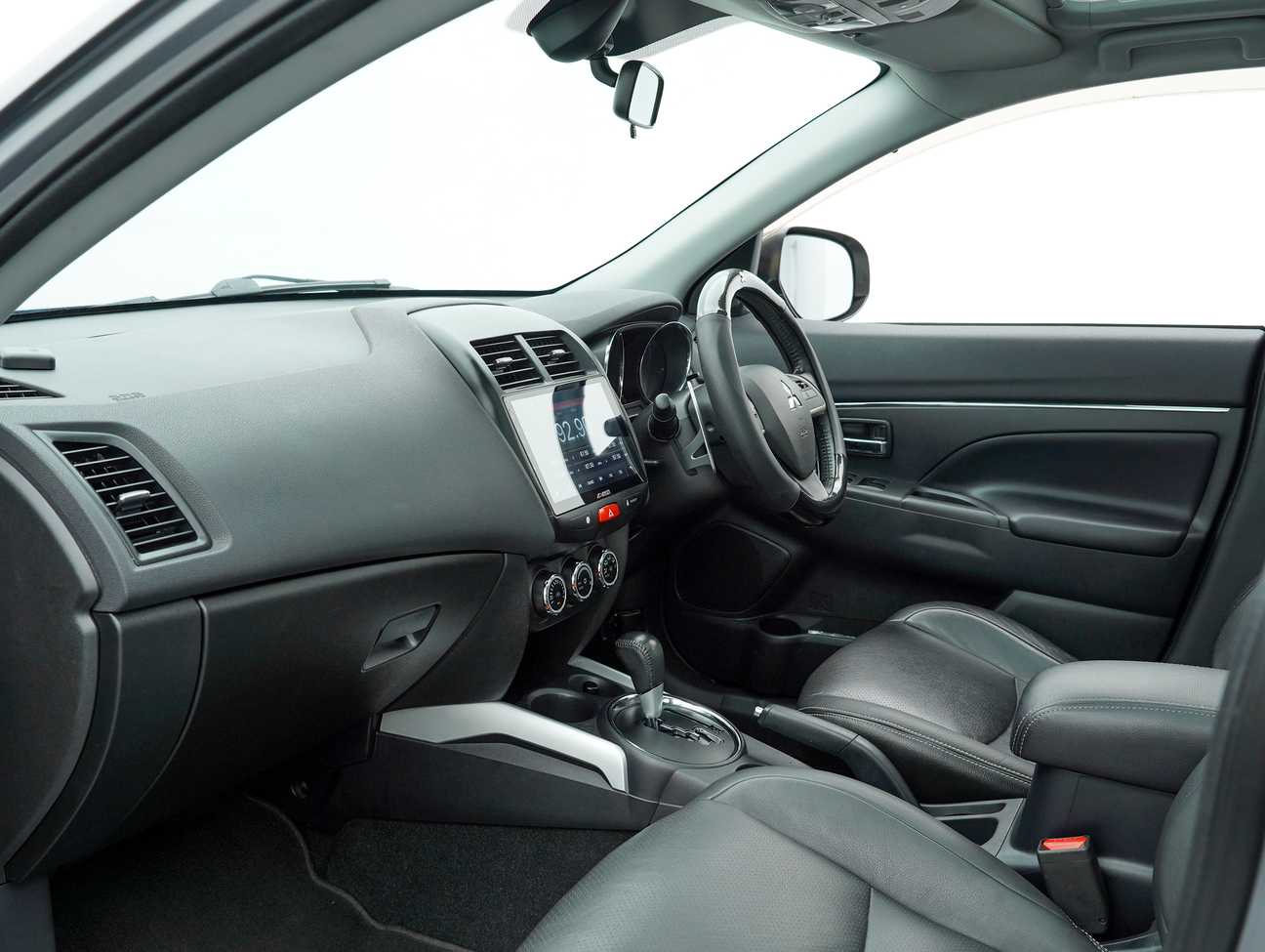 terpakai 2014 Mitsubishi ASX  2.0