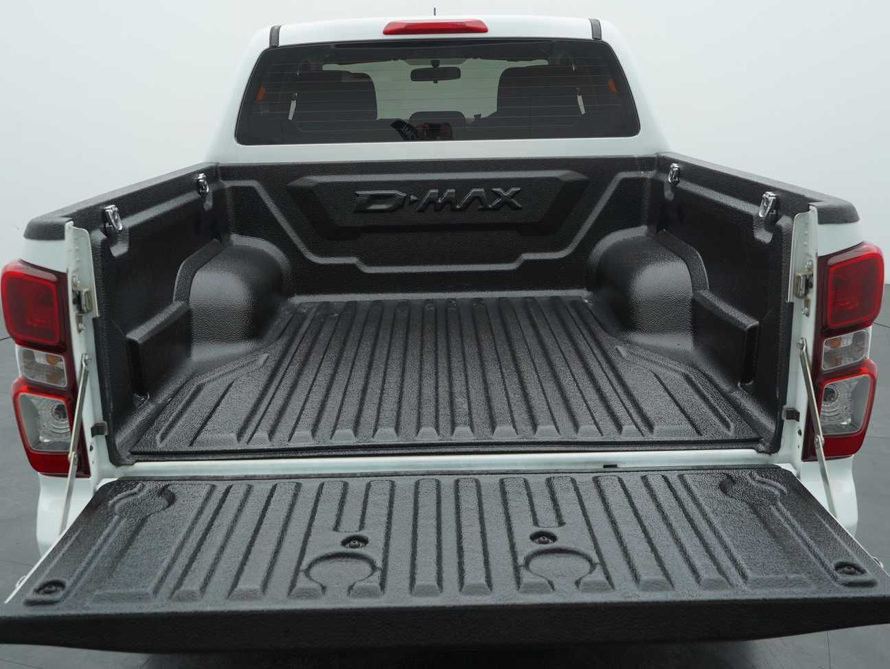 terpakai 2023 Isuzu D-Max Auto Plus Dual Cab 1.9