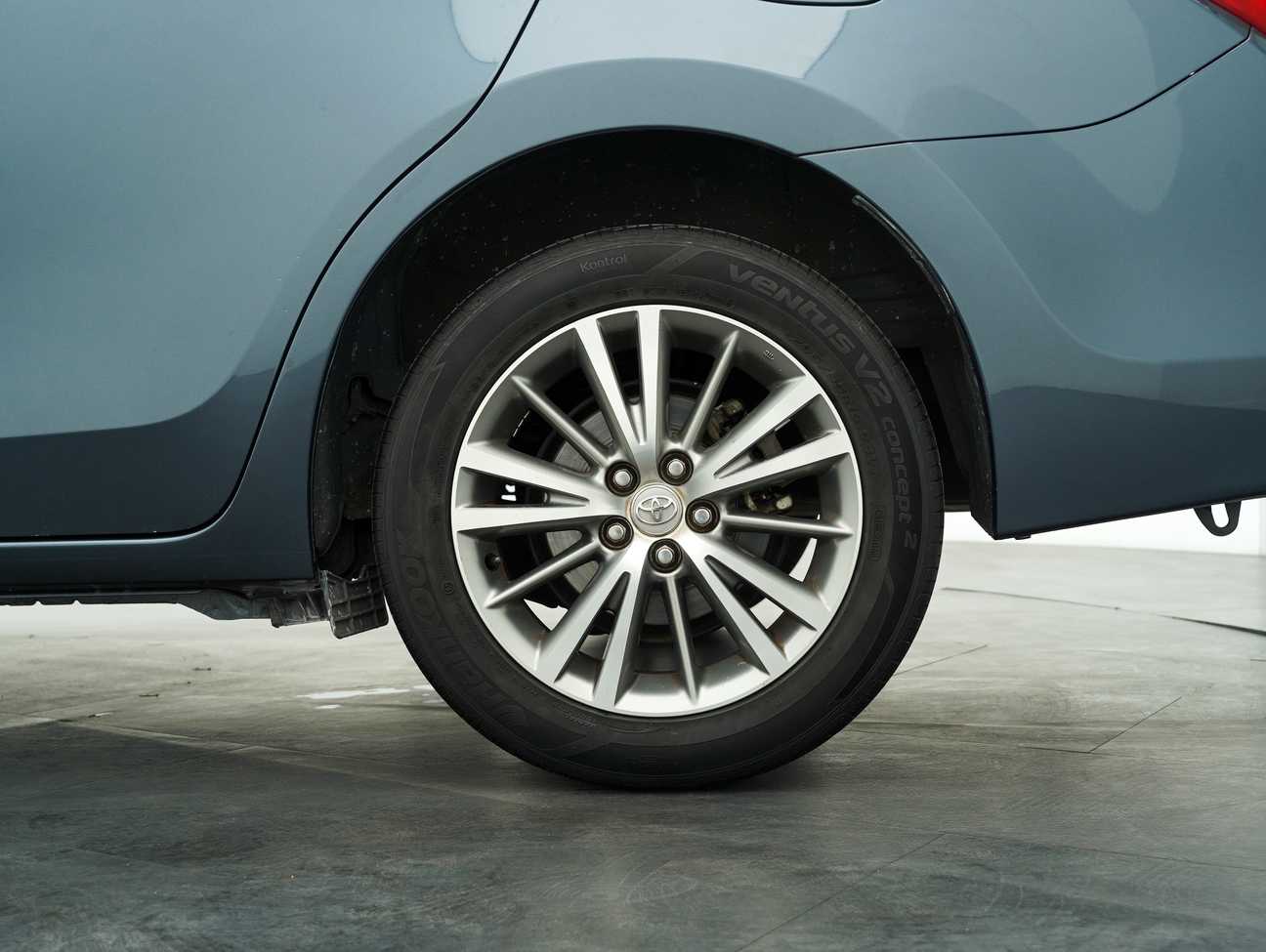 used 2015 Toyota Corolla Altis G 1.8