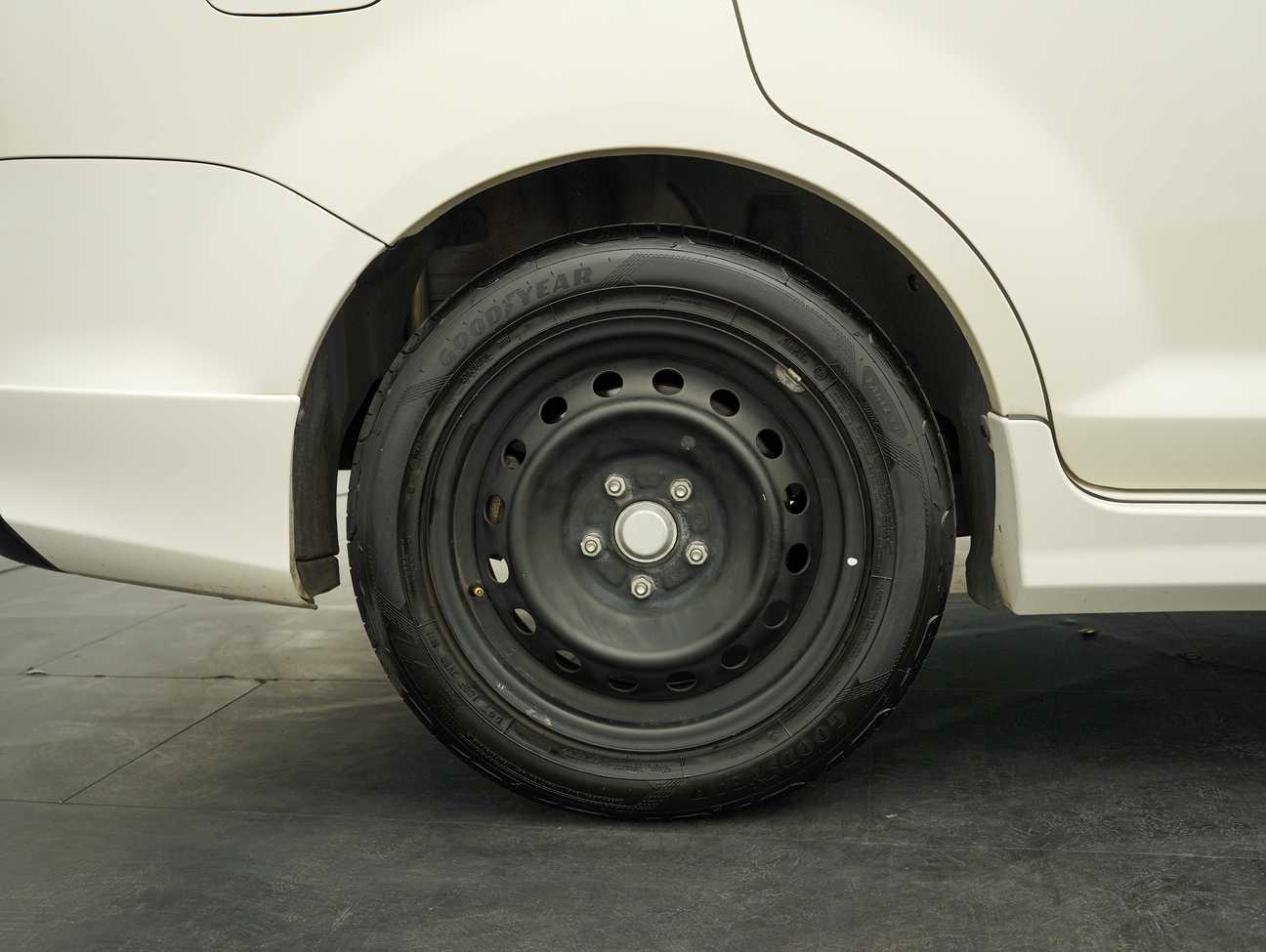 used 2013 Proton Exora Bold CFE Standard 1.6