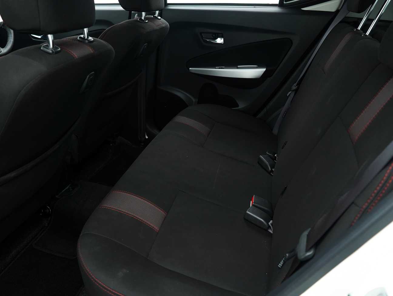 terpakai 2021 Perodua AXIA Advance 1.0