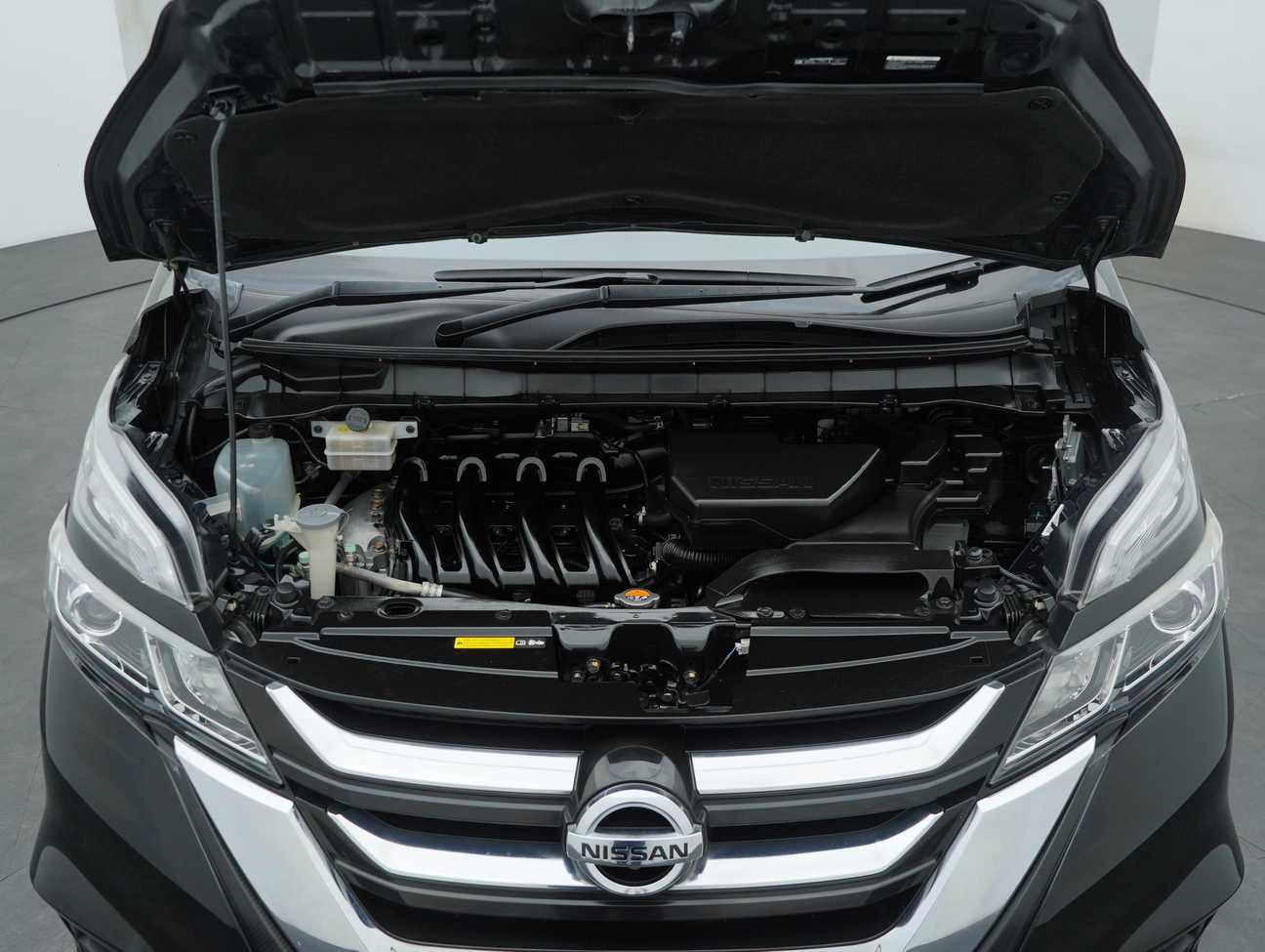 used 2019 Nissan Serena S-Hybrid High-Way Star 2.0