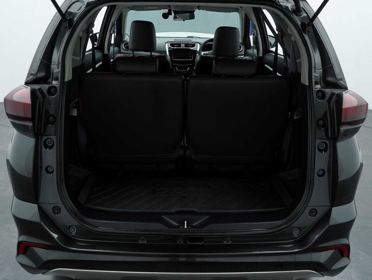 terpakai 2022 Perodua Aruz AV 1.5