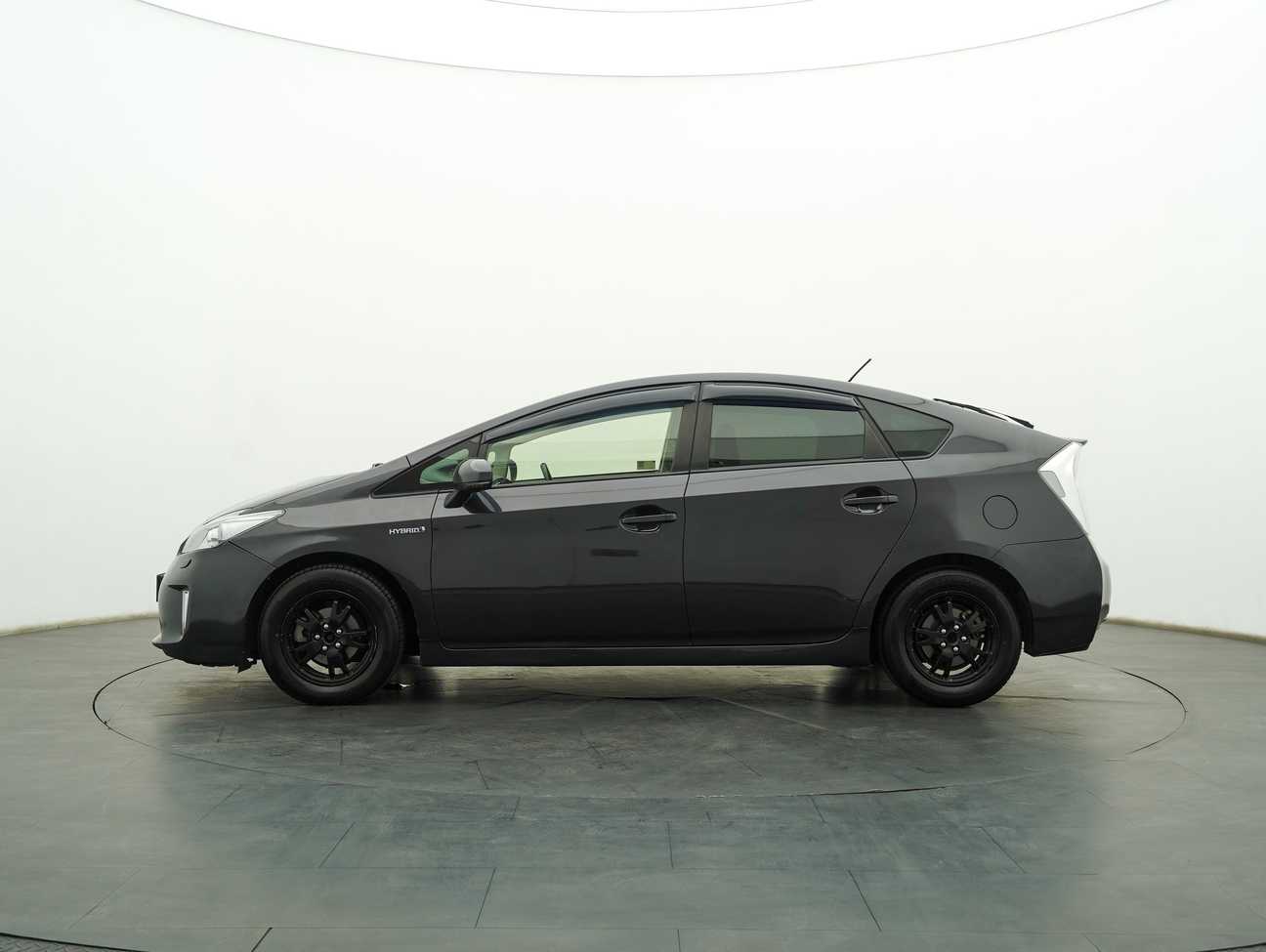 used 2012 Toyota Prius Luxury 1.8