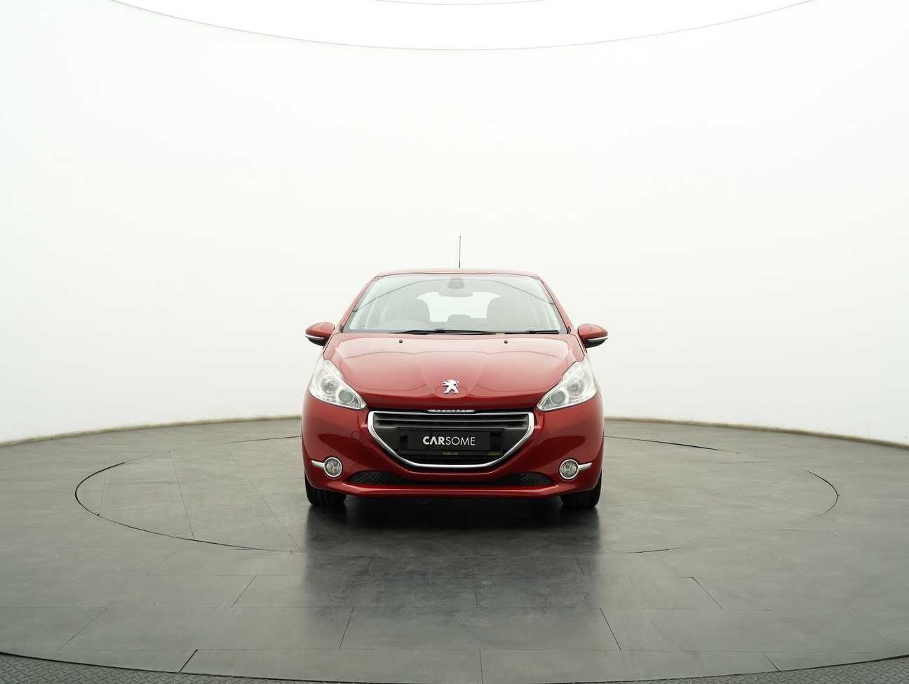 terpakai 2015 Peugeot 208 Allure 3 Door 1.6