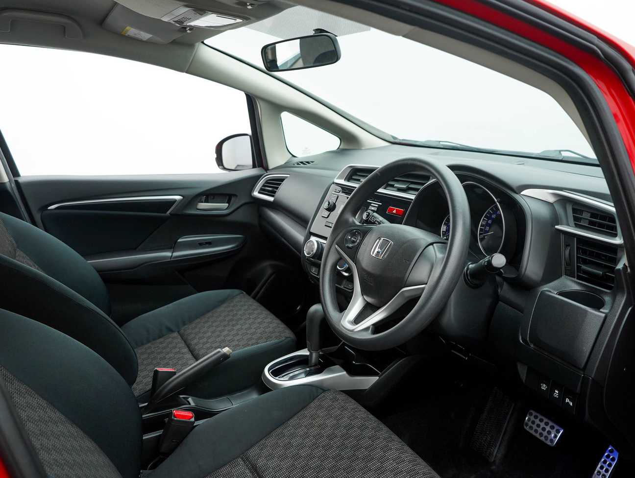 used 2016 Honda Jazz E 1.5