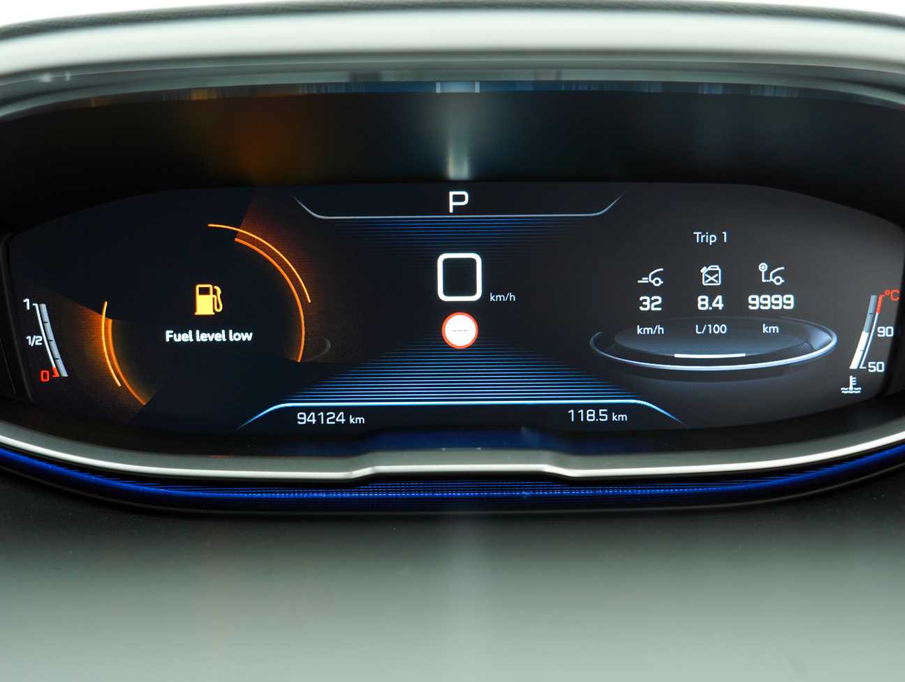 terpakai 2018 Peugeot 3008 THP Allure 1.6