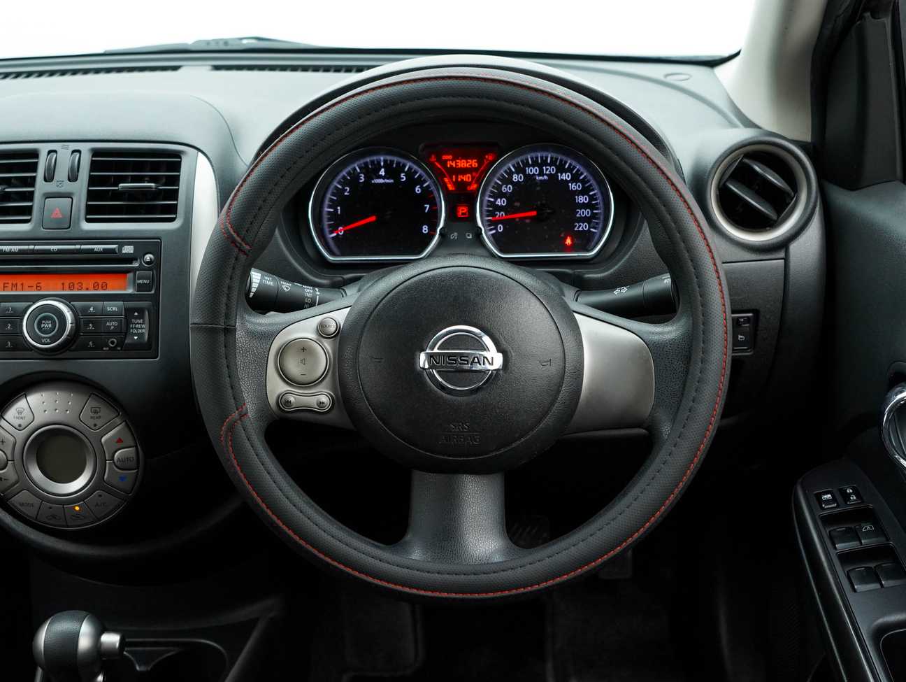 terpakai 2014 Nissan Almera VL 1.5