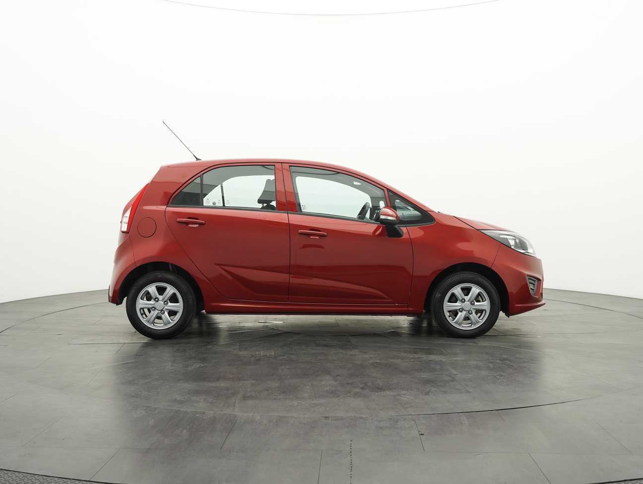 used 2016 Proton Iriz Standard 1.3