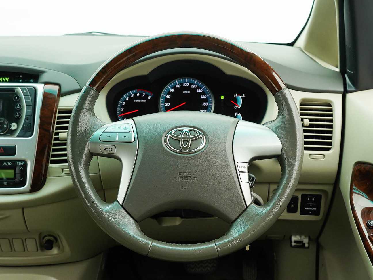 used 2012 Toyota Innova G 2.0