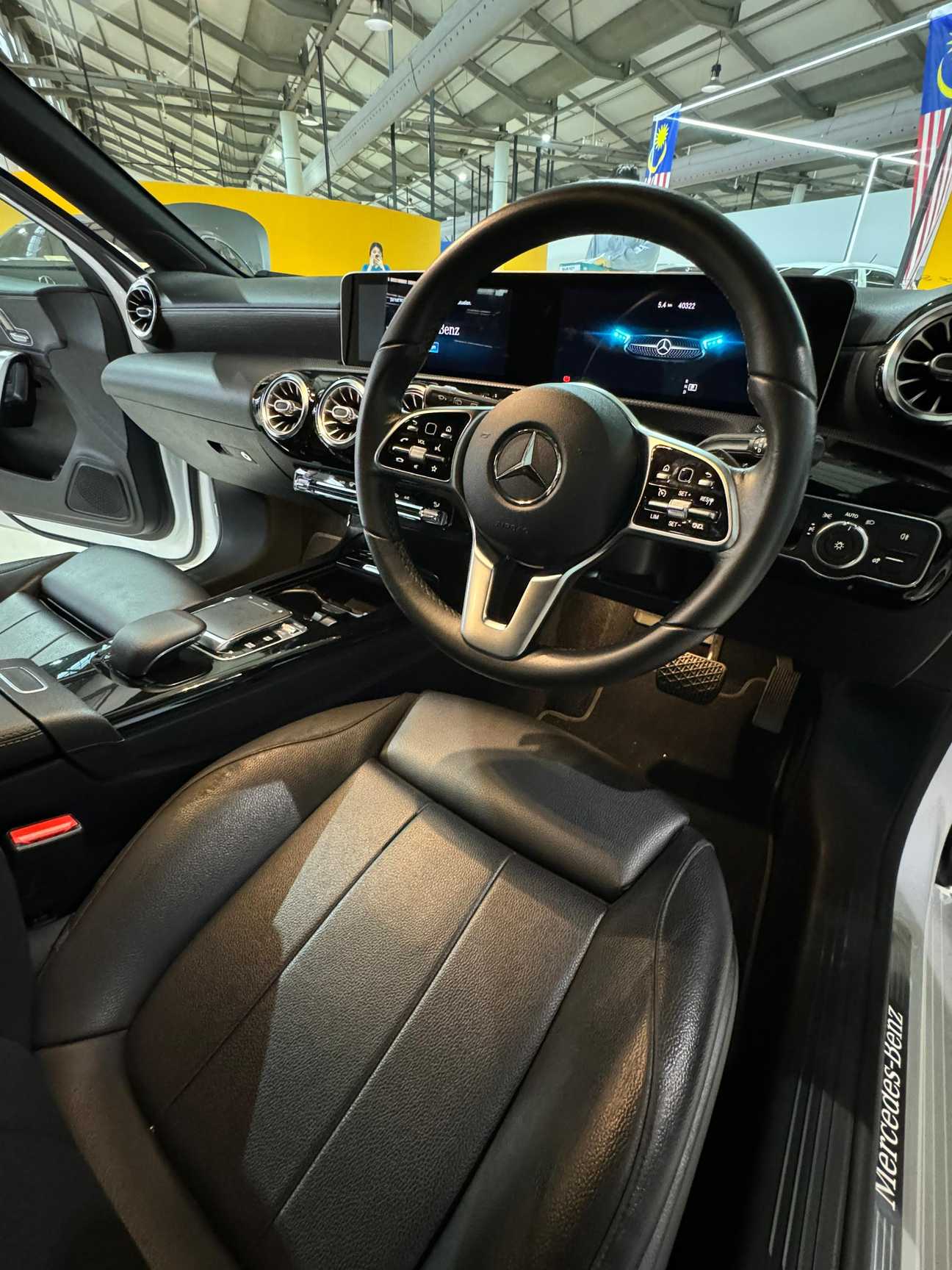 terpakai 2018 Mercedes-Benz A200 AMG Line 1.3