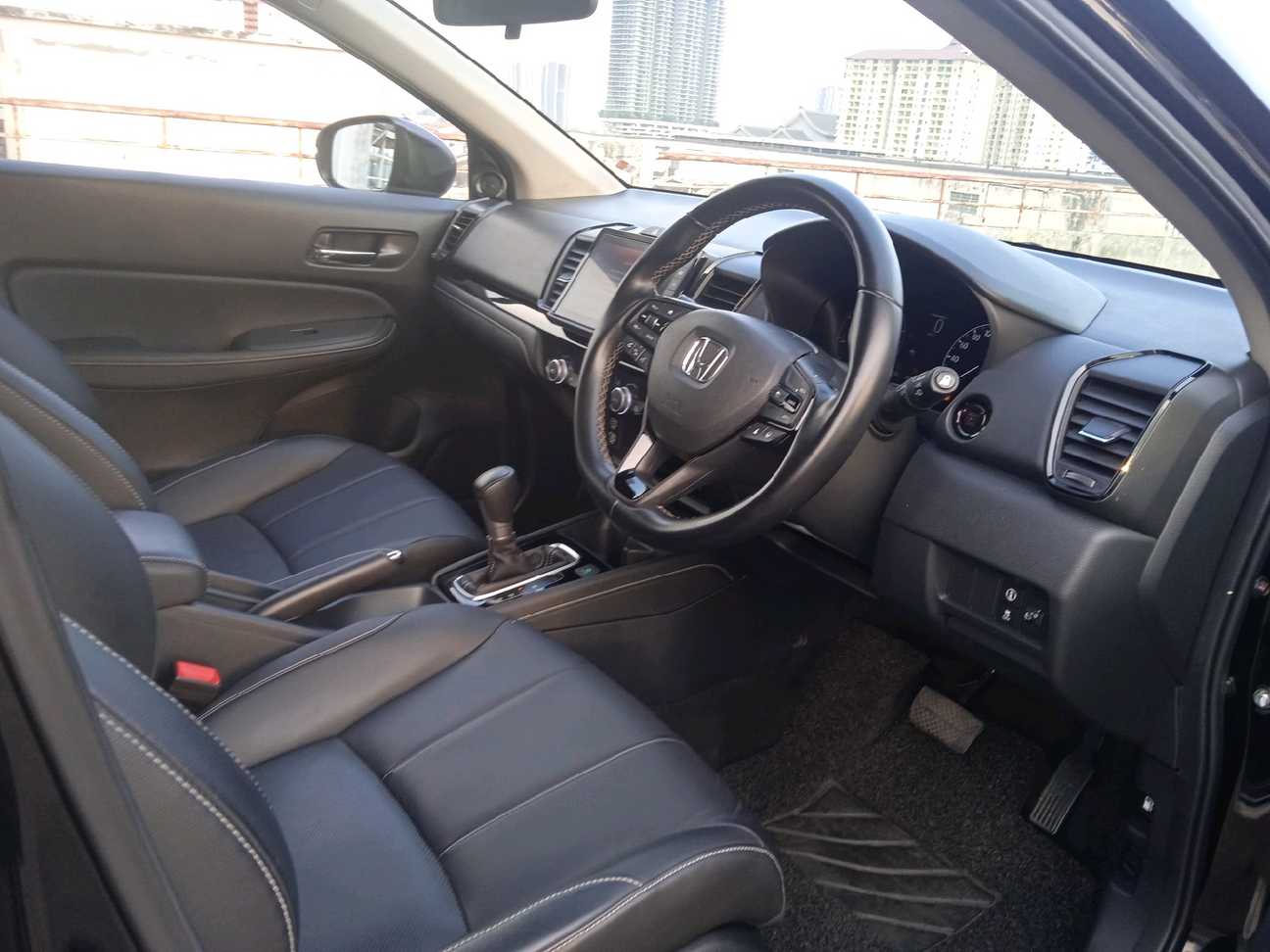 terpakai 2022 Honda City V Sensing 1.5