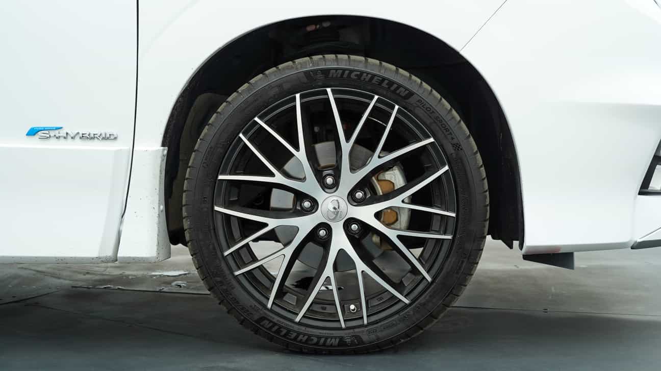 used 2020 Nissan SERENA J IMPUL PREMIUM HIGH-WAY 2.0