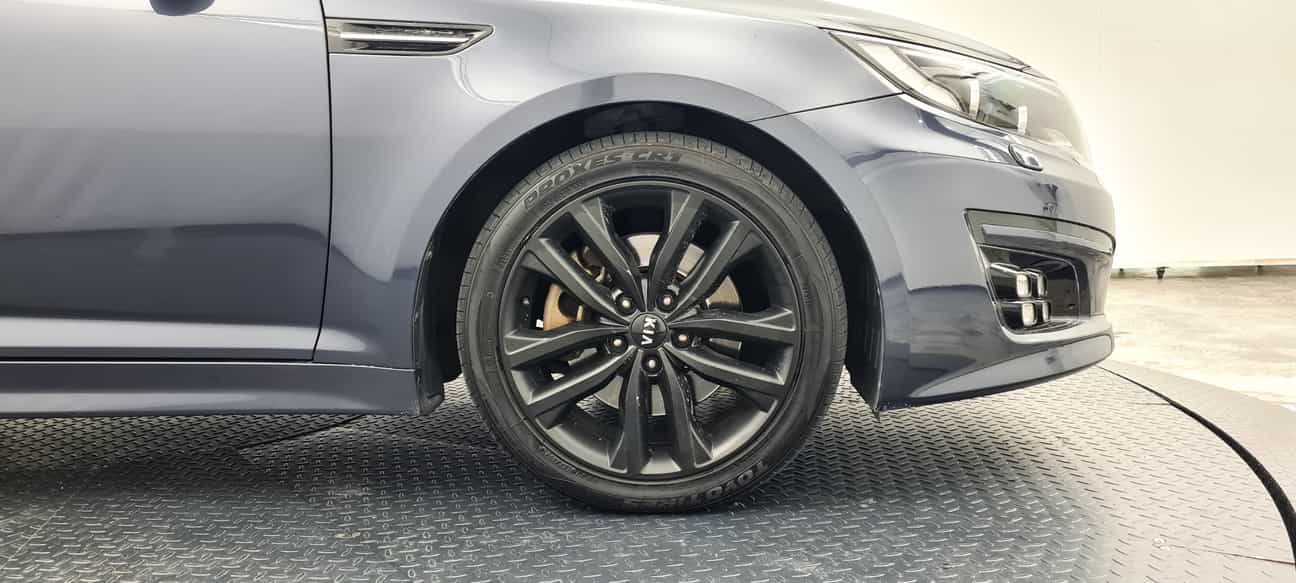 terpakai 2014 Kia OPTIMA  2.0