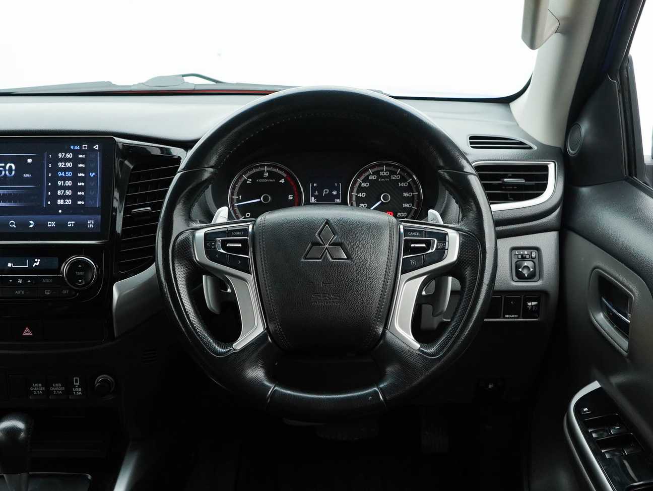 terpakai 2018 Mitsubishi Triton VGT Adventure X Dual Cab 4X4 2.4