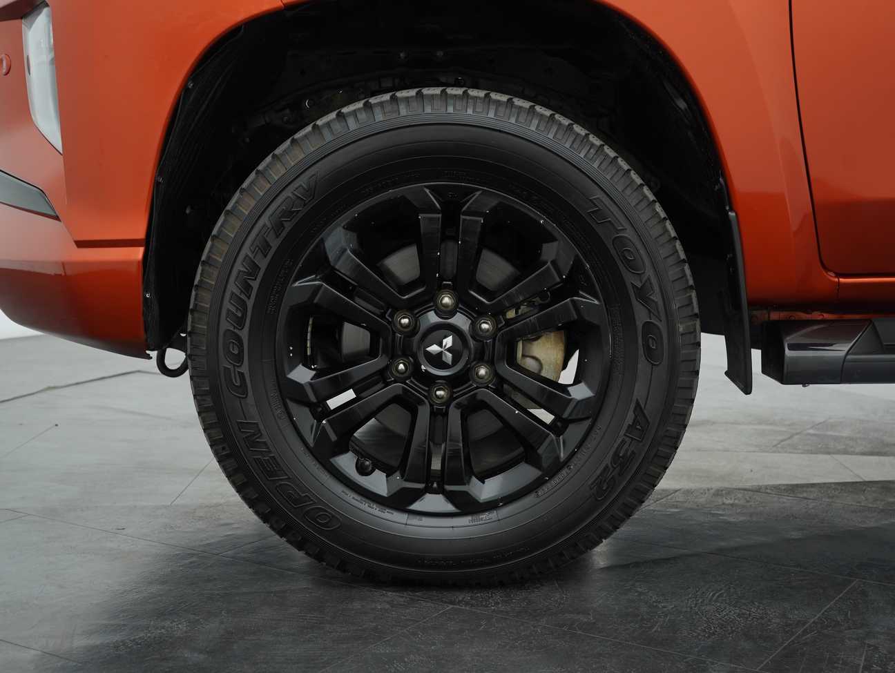 terpakai 2021 Mitsubishi Triton VGT Athlete Dual Cab 4X4 2.4