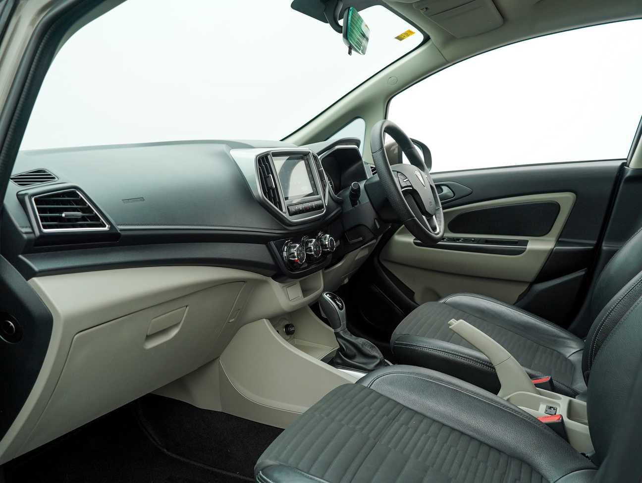 terpakai 2019 Proton Persona Premium 1.6
