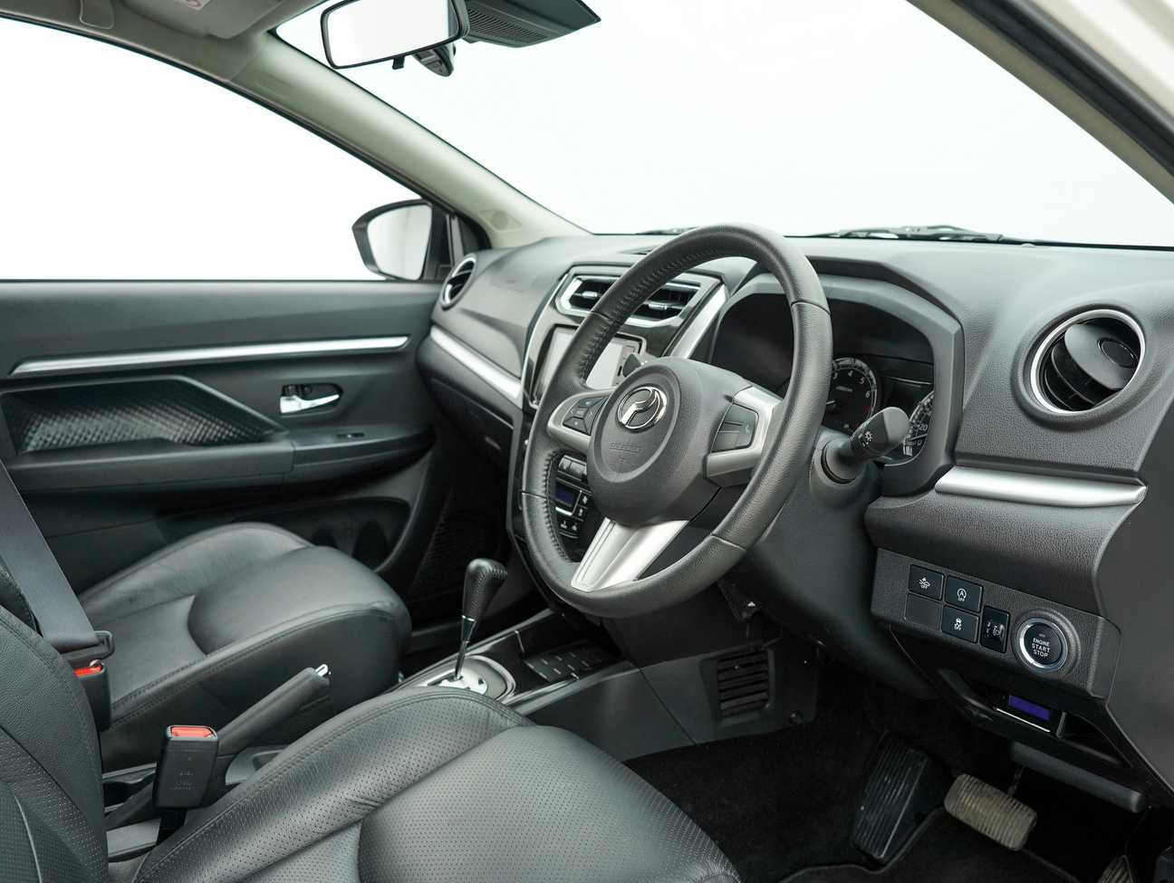 terpakai 2021 Perodua ARUZ AV 1.5